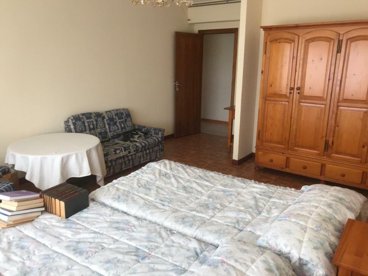 Casa Macareno Apartment Os Muinos ภายนอก รูปภาพ